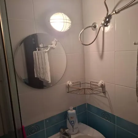 Comfortable In Sunset Complex,