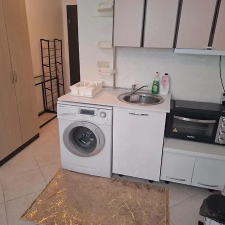 Comfortable In Sunset Complex, 아파트 *