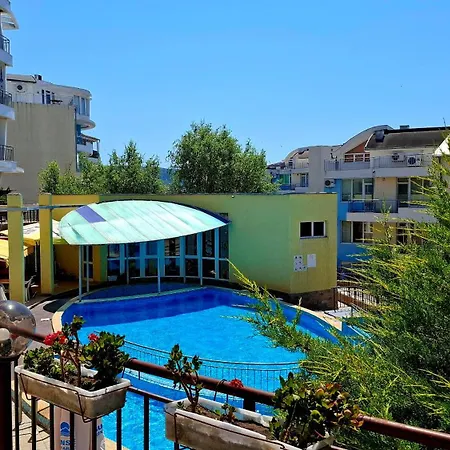 Peaceful Retreat At Sunset Resort Complex, Kosharitsa *